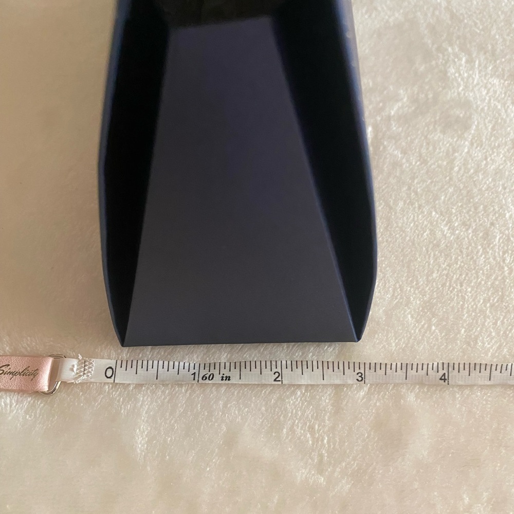 2 Yards Ribbon & Chanel 2025 Holiday Gift Bag - Picture 8 of 9